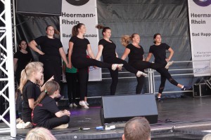 56 2019 Stadtfest Tanz red1MB